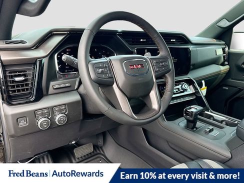 New 2026 GMC Sierra 1500 AT4 w/ AT4 Premium Package AWD/4WD image 10
