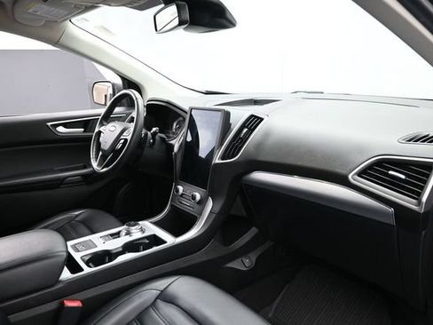 Used 2022 Ford Edge SEL w/ Convenience Package AWD/4WD image 29