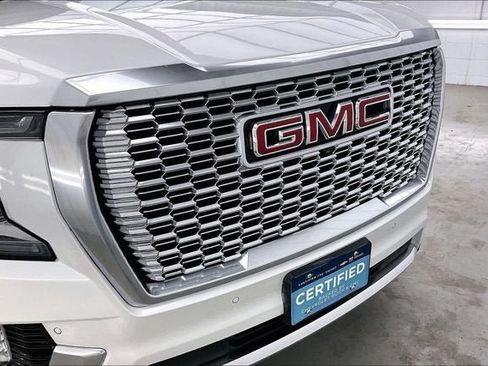 Certified 2024 GMC Yukon Denali w/ Denali Reserve Package AWD/4WD image 31