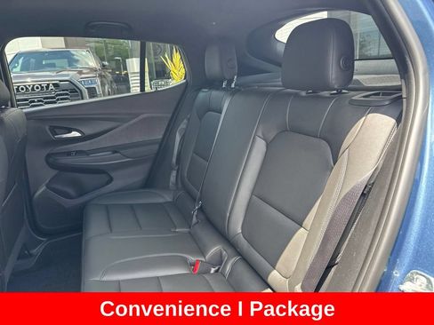 Used 2025 Buick Envista Sport Touring w/ Convenience I Package FWD image 15