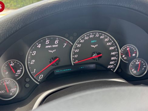 Used 2007 Chevrolet Corvette Convertible w/ Preferred Equipment Group RWD image 14