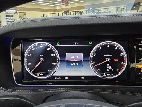 Used 2017 Mercedes-Benz S 550 Sedan image 32