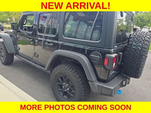 Used 2024 Jeep Wrangler Unlimited AWD/4WD image 5