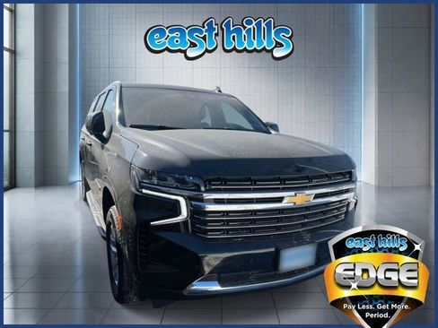 Certified 2024 Chevrolet Suburban LT image 1