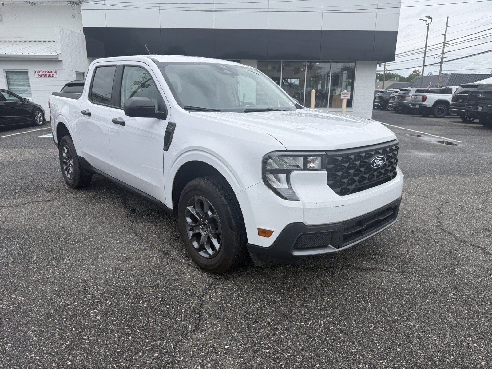 Used 2026 Ford Maverick XLT FWD image 1