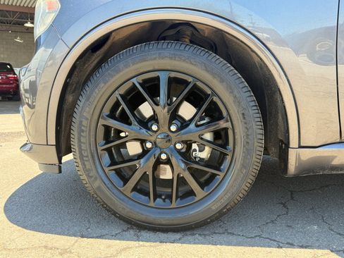Used 2016 Dodge Durango R/T w/ Blacktop Package RWD image 11