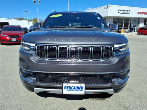 Used 2022 Jeep Wagoneer Series II image 9