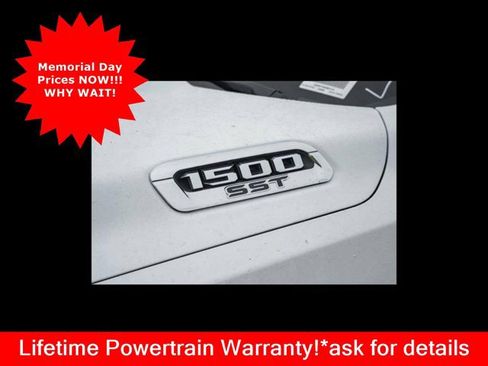 New 2025 RAM 1500 Big Horn AWD/4WD image 11