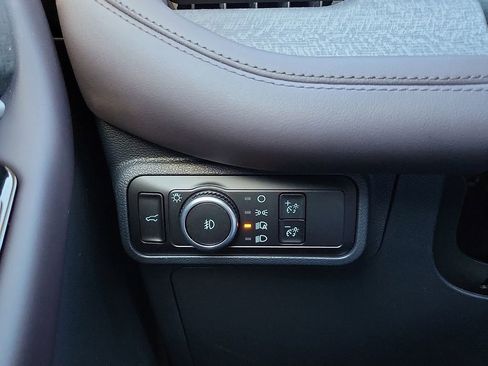 New 2026 Ford Explorer Platinum RWD image 15