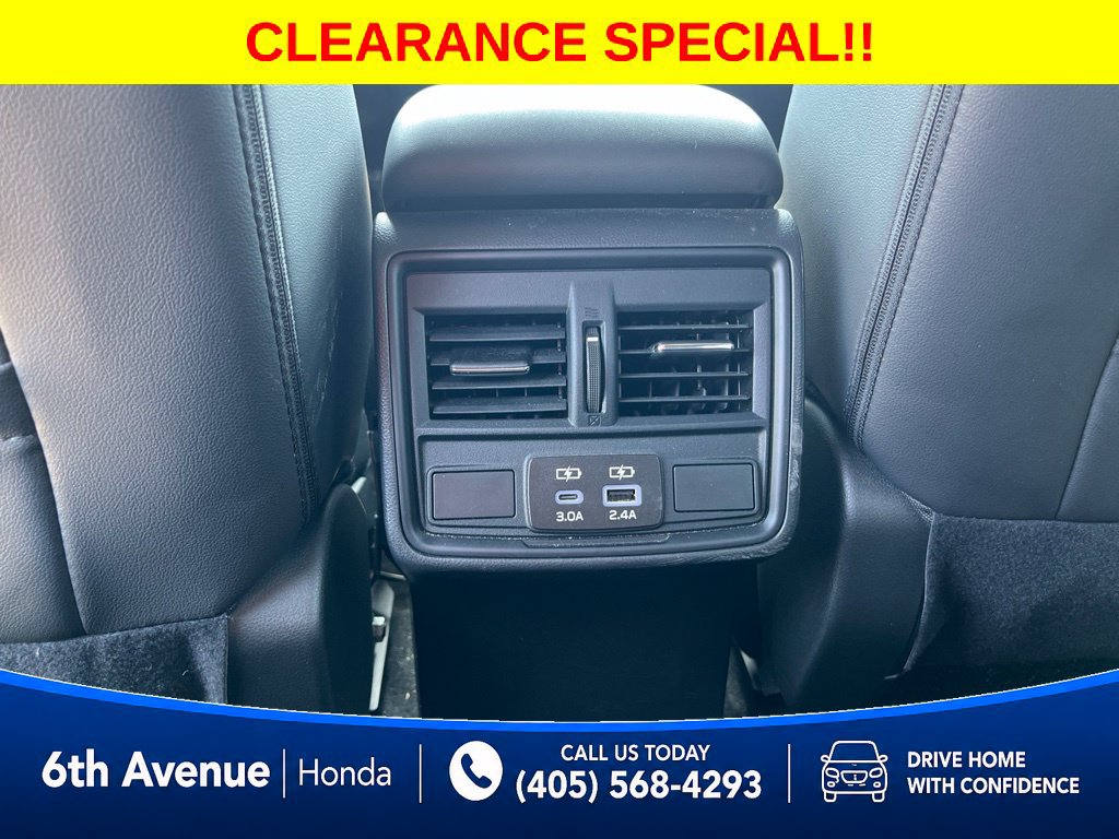 Used 2025 Subaru Forester Premium AWD/4WD image 24