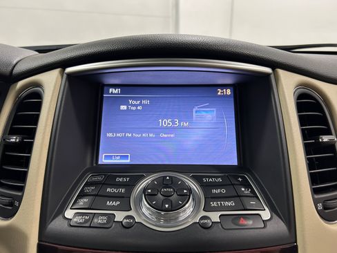 Used 2017 INFINITI QX50 AWD w/ Premium Plus Package image 5