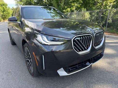 Used 2025 BMW X3 xDrive30i w/ Premium Package AWD/4WD image 11