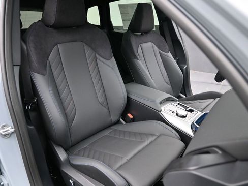 New 2026 BMW X3 xDrive30 w/ Premium Package image 25