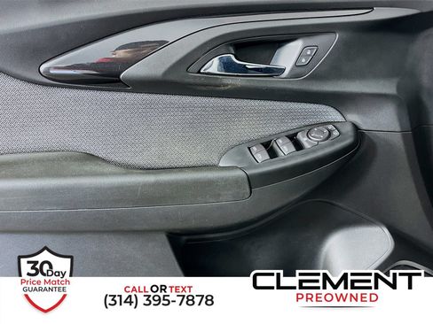 Used 2021 Chevrolet TrailBlazer LS FWD image 20