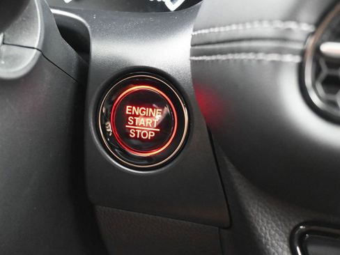 Used 2023 Honda HR-V EX-L image 35