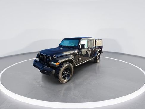 Used 2022 Jeep Gladiator Willys image 4
