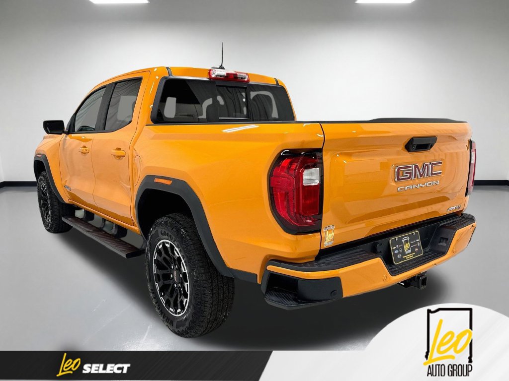 Used 2026 GMC Canyon AT4 w/ Technology Plus Package AWD/4WD image 10