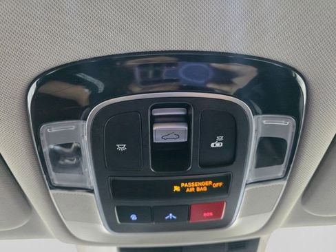 Used 2023 Hyundai Sonata SEL w/ Convenience Package FWD image 22
