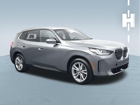 Used 2025 BMW X3 xDrive30i w/ Convenience Package image 1