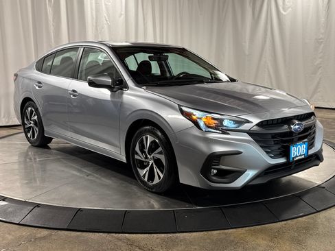 Used 2024 Subaru Legacy Premium AWD/4WD image 7