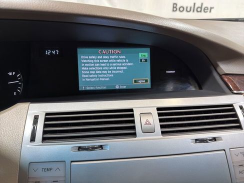 Used 2009 Toyota Avalon Limited FWD image 27