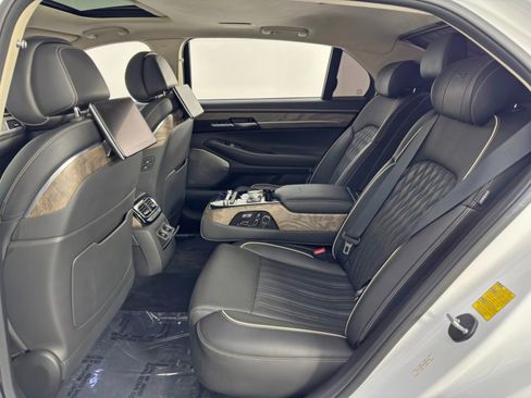 Used 2021 Genesis G90 5.0 Ultimate image 52