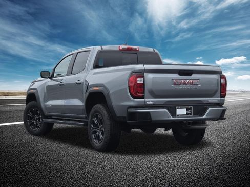 Used 2025 GMC Canyon Elevation w/ Convenience Package RWD image 17