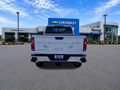 Used 2025 Chevrolet Silverado 3500 LTZ w/ LTZ Plus Package AWD/4WD image 6