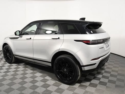 Certified 2026 Land Rover Range Rover Evoque Dynamic SE AWD/4WD image 3