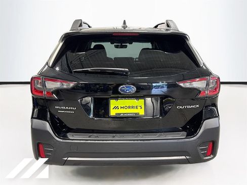 Used 2021 Subaru Outback Premium AWD/4WD image 6