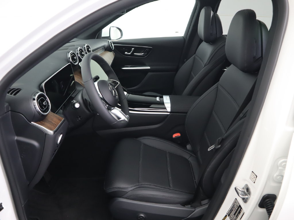 Certified 2026 Mercedes-Benz GLC 300 image 20