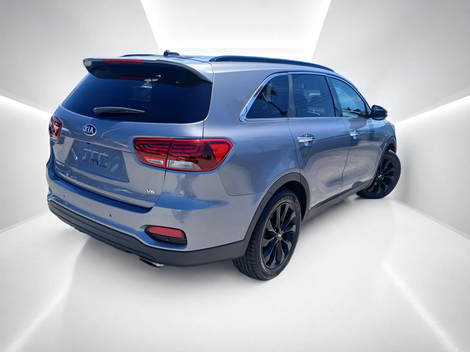 Used 2020 Kia Sorento S FWD image 6