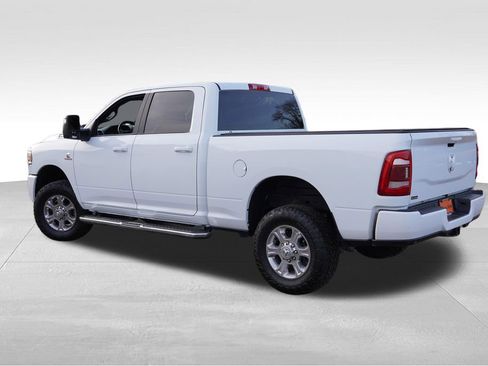 Used 2023 RAM 2500 Big Horn w/ Level 1 Equipment Group AWD/4WD image 8