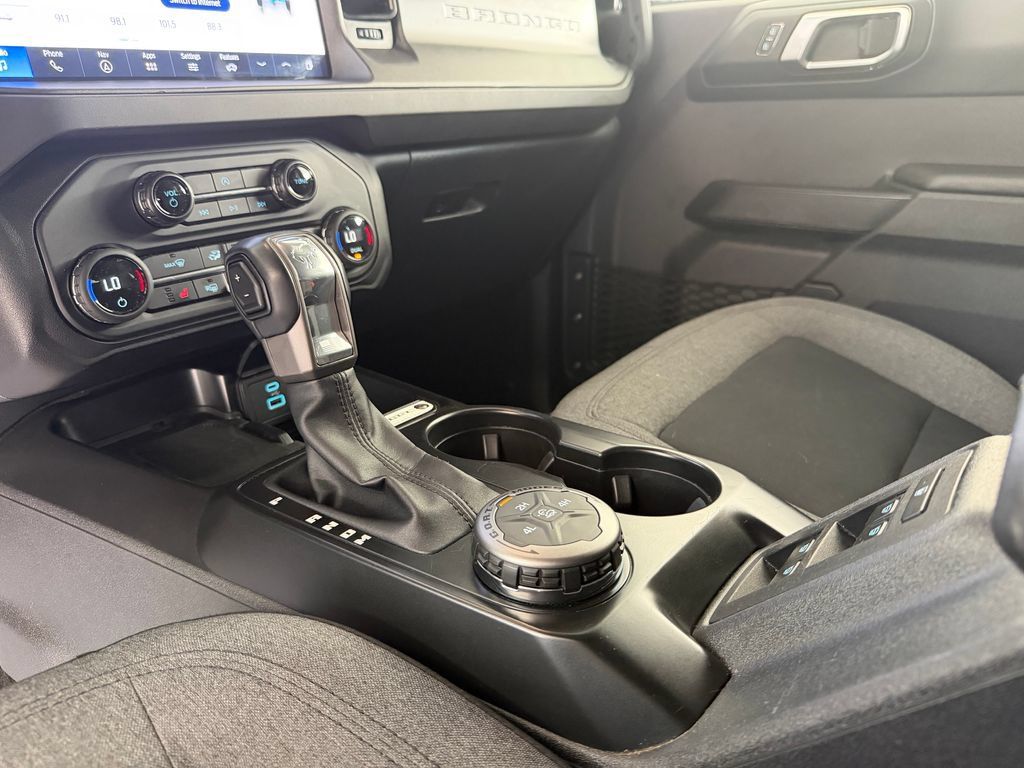 Used 2025 Ford Bronco Big Bend AWD/4WD image 16
