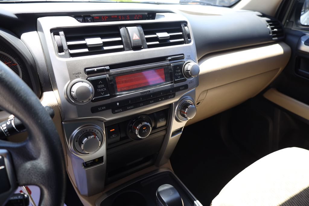 Used 2013 Toyota 4Runner SR5 RWD image 15