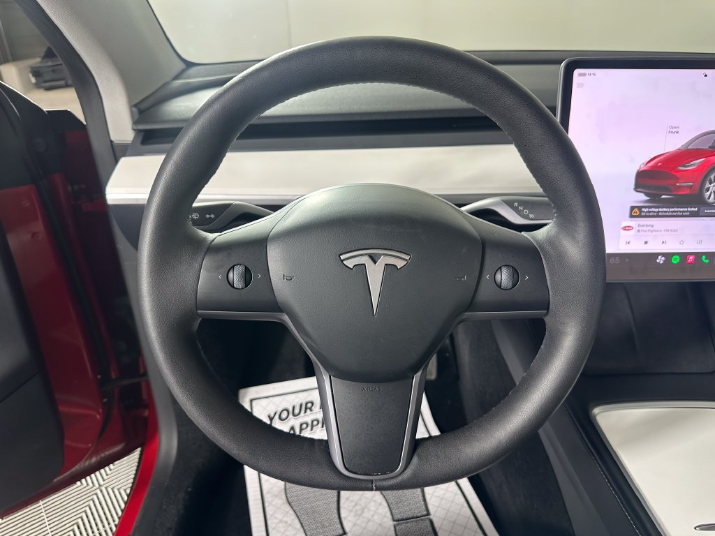 Used 2023 Tesla Model Y Long Range AWD/4WD image 25
