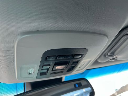 Used 2018 Toyota Camry SE w/ Audio Package image 48