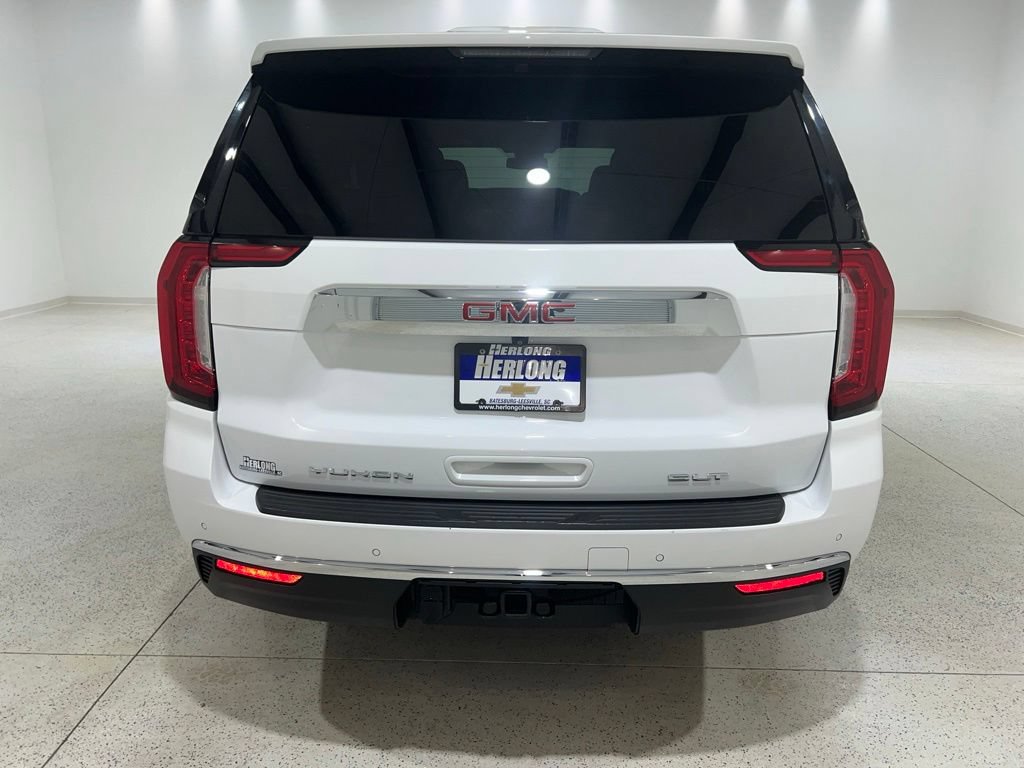 Used 2024 GMC Yukon SLT RWD image 4