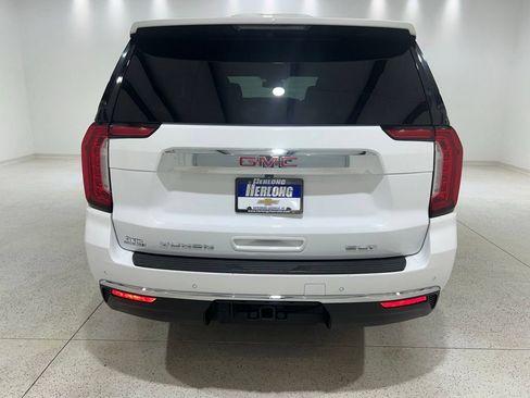 Used 2024 GMC Yukon SLT RWD image 4