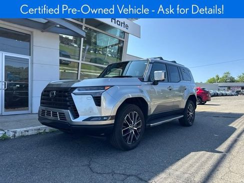 Used 2024 Lexus GX 550 w/ Accessory Package (2T) AWD/4WD image 2