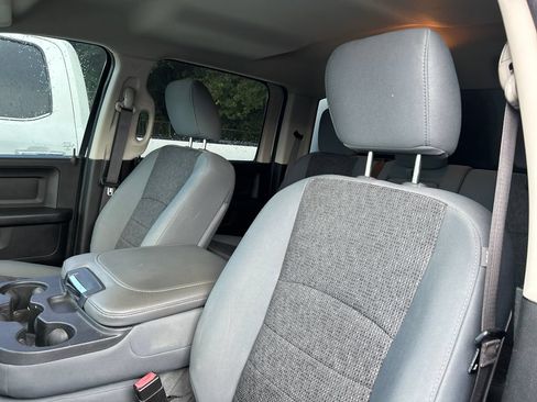 Used 2019 RAM 1500 Tradesman AWD/4WD image 10