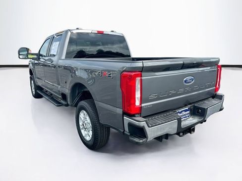 Used 2025 Ford F250 XLT AWD/4WD image 6