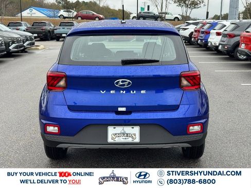New 2026 Hyundai Venue SE image 11