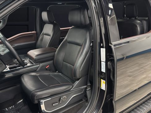 Used 2022 Ford F150 Lariat w/ Equipment Group 502A High AWD/4WD image 9