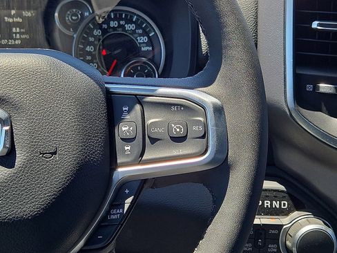 Used 2025 RAM 1500 Big Horn AWD/4WD image 19