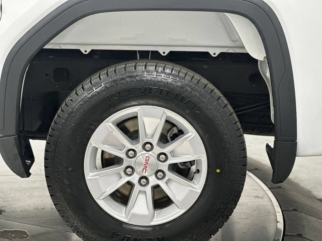 Used 2024 GMC Sierra 1500 Pro w/ Pro Value Package AWD/4WD image 24
