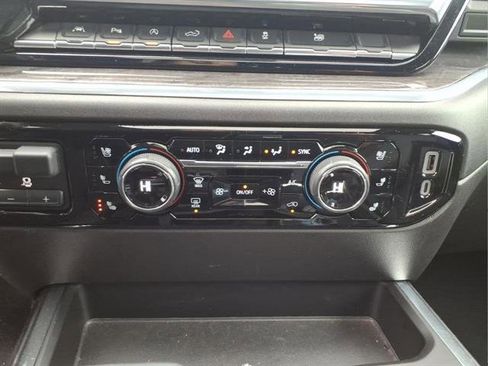 Certified 2023 Chevrolet Silverado 1500 LTZ w/ LTZ Convenience Package II image 19