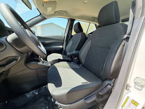 Used 2020 Nissan Kicks S FWD image 13