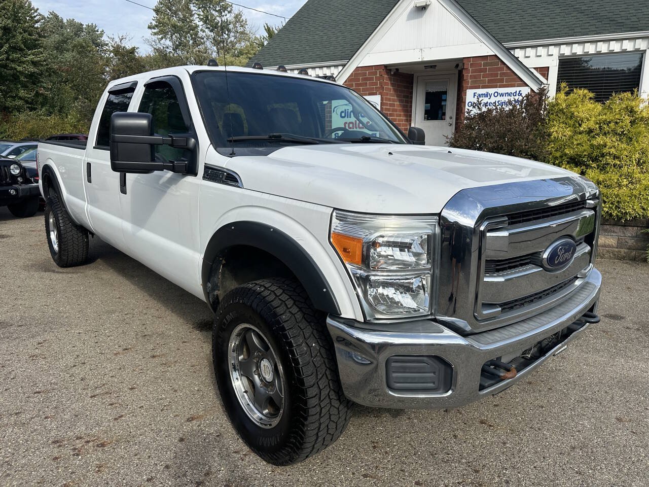 Used 2011 Ford F350 XLT w/ Advanced Security Group AWD/4WD image 9