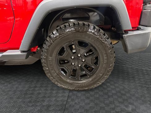 Used 2018 Jeep Wrangler Sport image 15